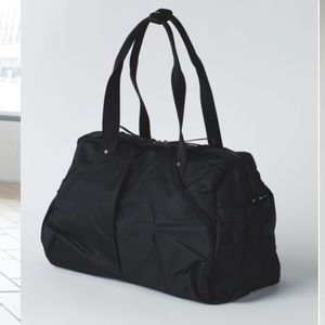 Lululemon Extra Mile Duffel